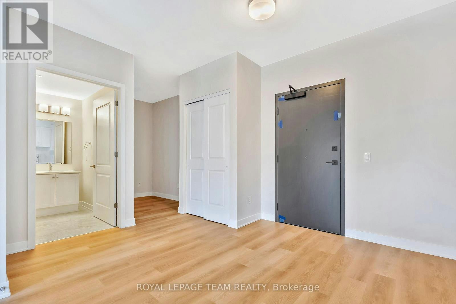 210-2370 Tenth Line Road, Ottawa, ON, K4A 5V1 - 8
