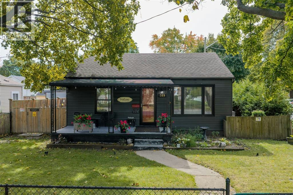 549 Cromwell Street, Sarnia, ON, N7T 3Z5