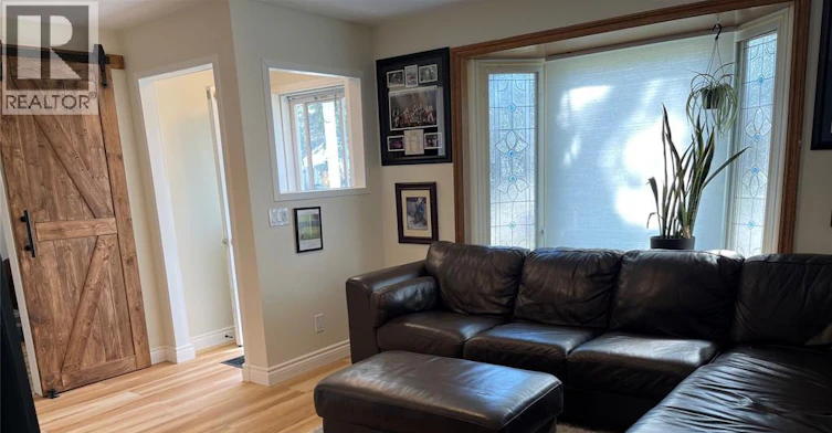 580 Cromwell Street, Sarnia, ON, N7T 3Z4 - 5