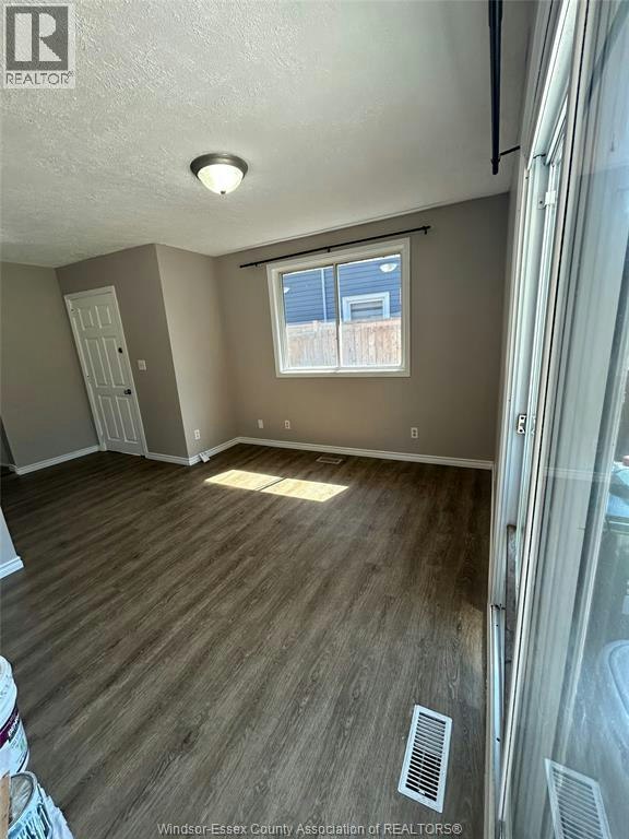 1915 Ferndale, Windsor, ON, N8T 2K9 - 6