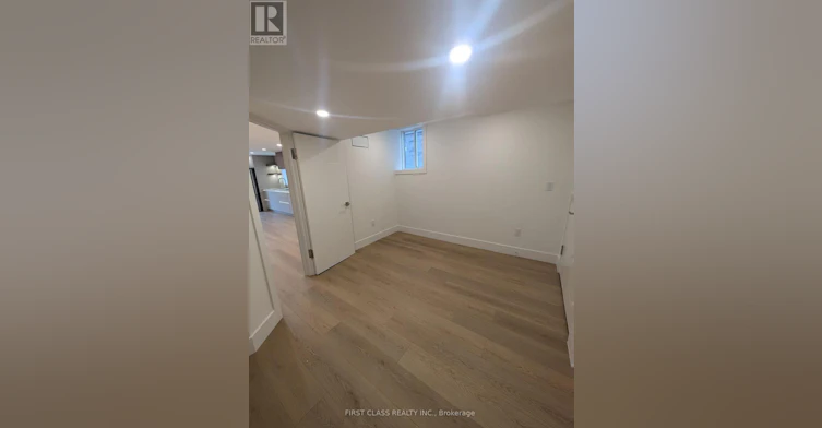 2577 Bridle Road S, Oshawa, ON, L1L 0S9 - 11