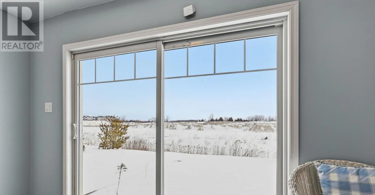 38 Sandhill Crane Drive, Wasaga Beach, ON, L9Z 0J6 - 14