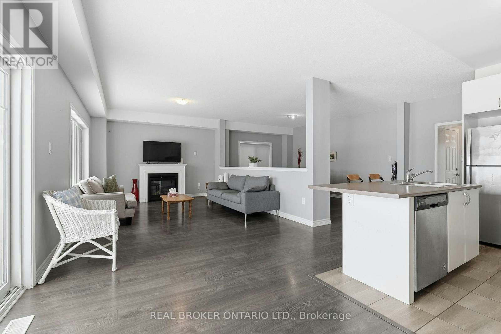 38 Sandhill Crane Drive, Wasaga Beach, ON, L9Z 0J6 - 10