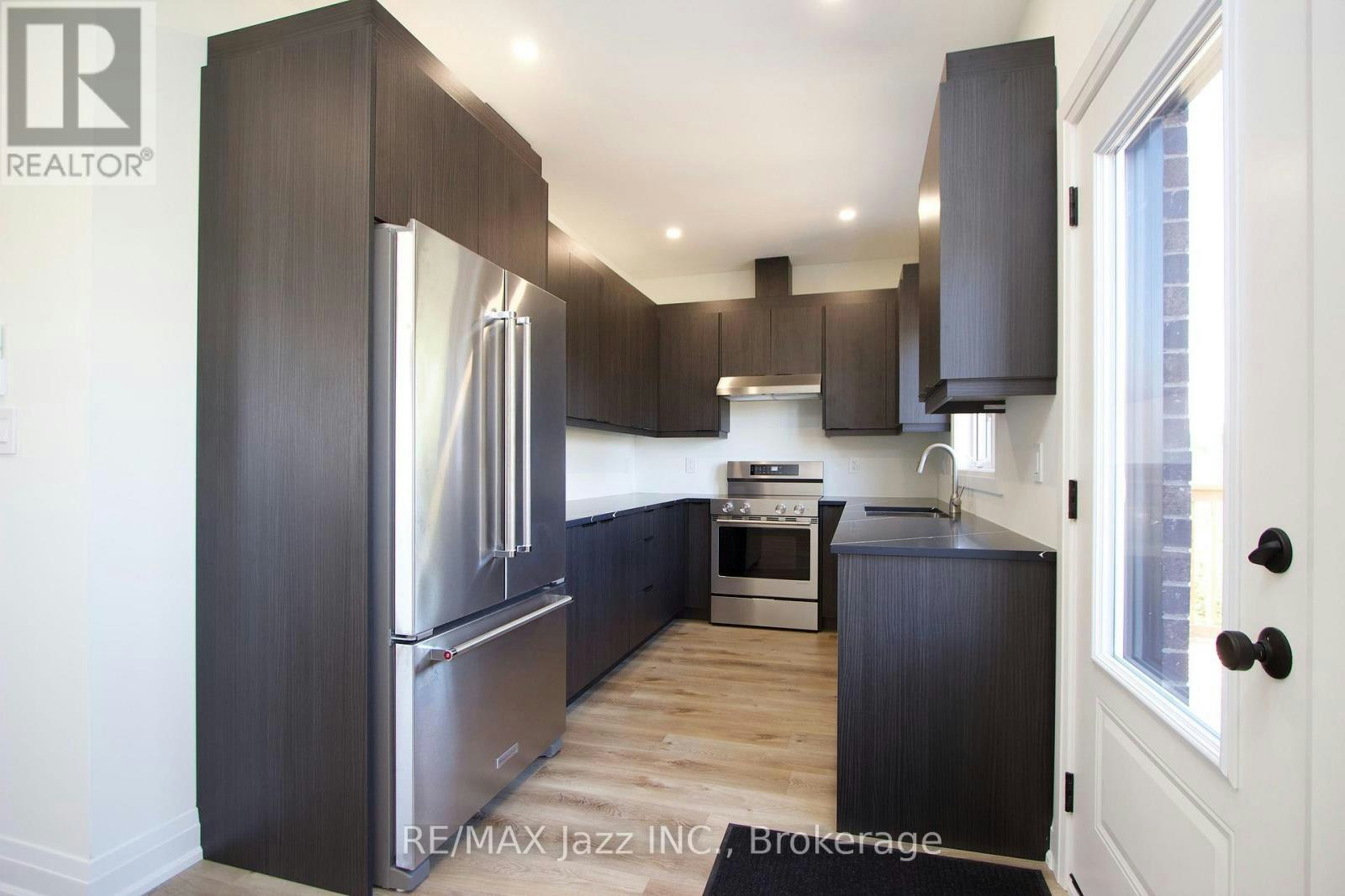 UPPER-760 Hoskin Avenue, Oshawa, ON, L1H 7R6 - 5