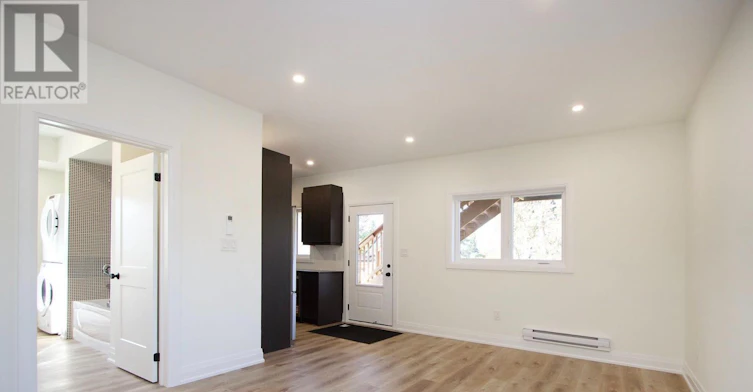MAIN-760 Hoskin Avenue, Oshawa, ON, L1H 7R6 - 9
