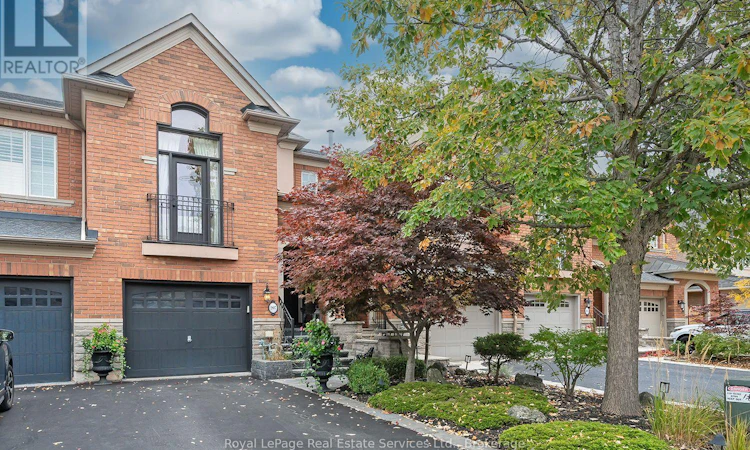 207 Tawny Crescent