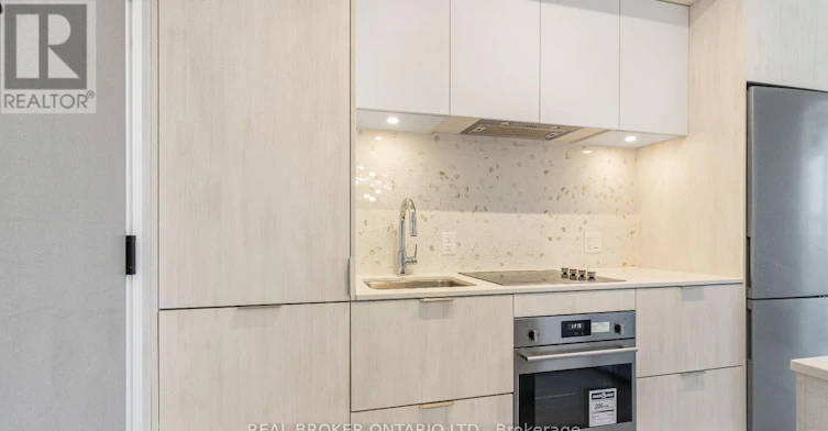 2409-130 River Street, Toronto, ON, M5A 0R8 - 2