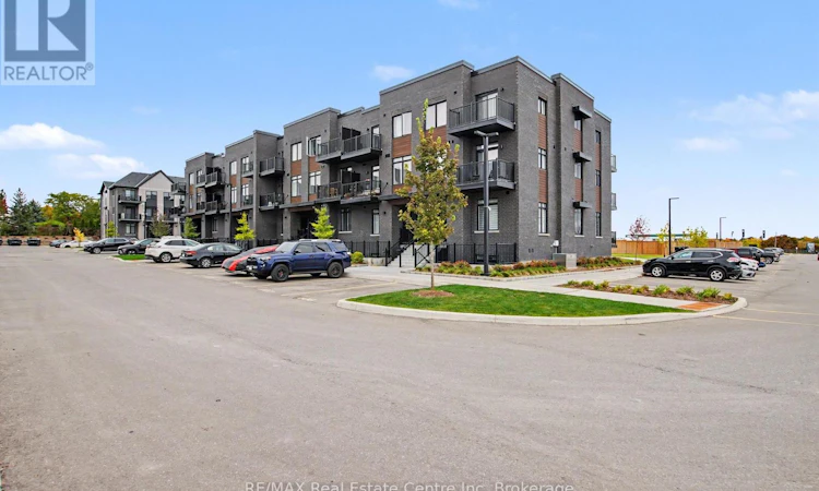 192-824 Woolwich Street