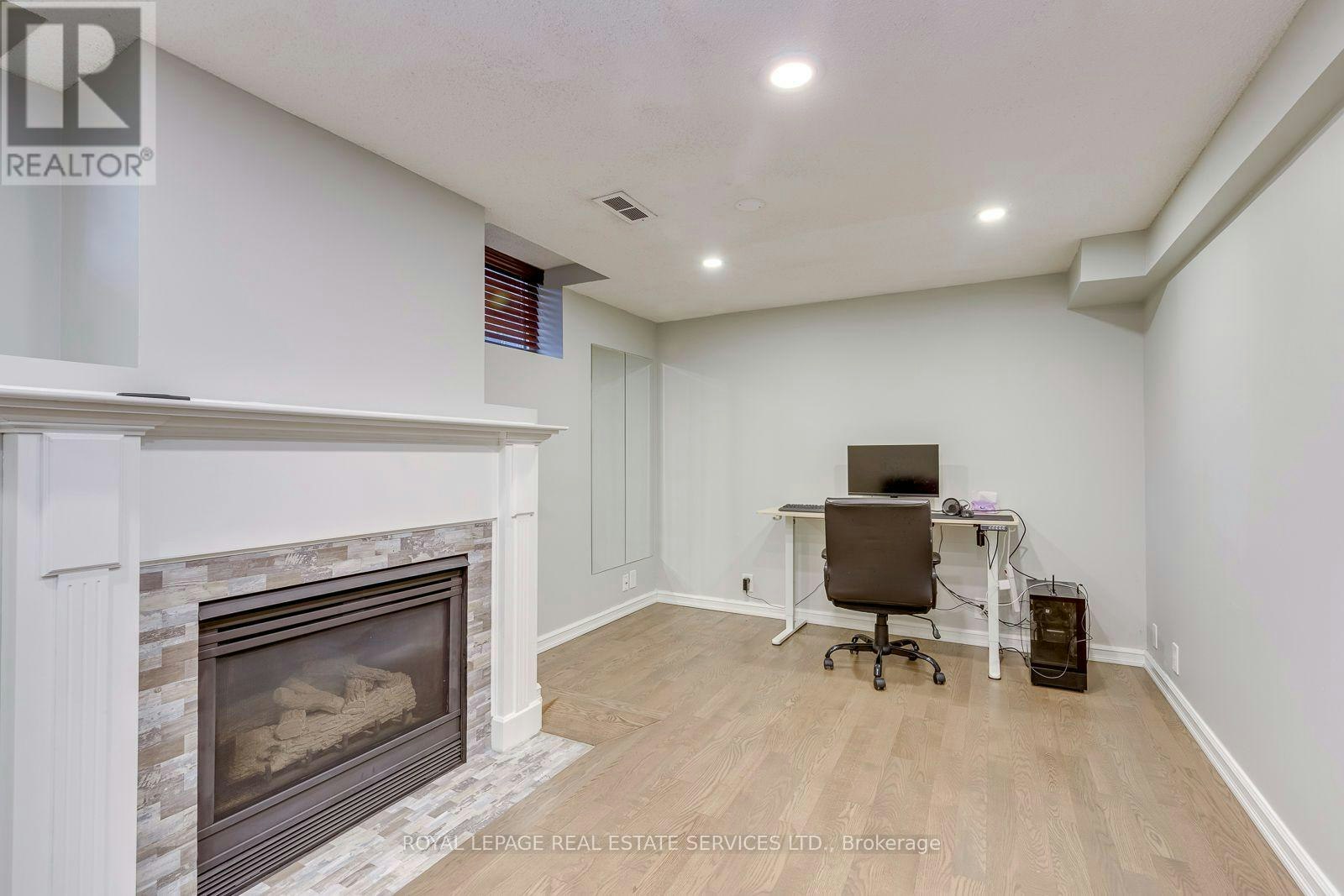 2100 Galena Crescent, Oakville, ON, L6H 4A2 - 35