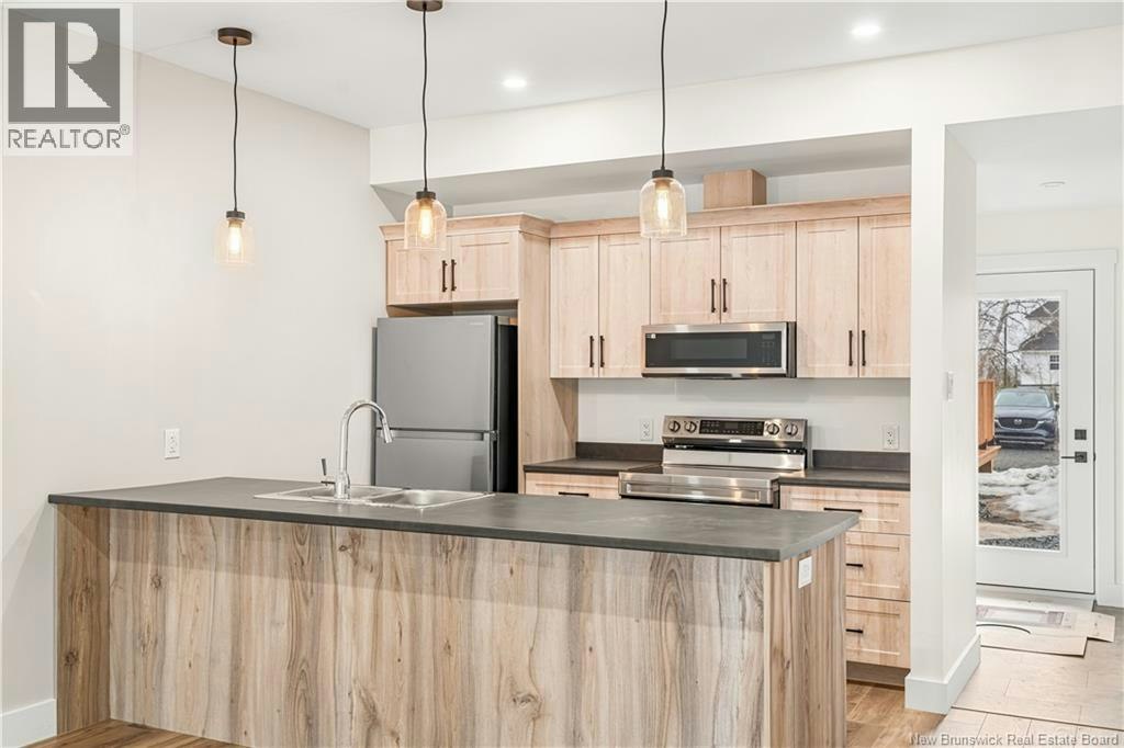 2-1200 Golden Park Crescent, Bathurst, NB, E2A 1N3 - 8