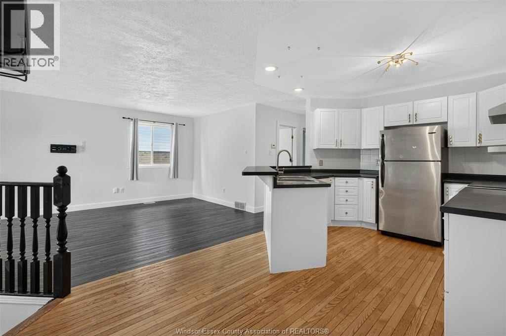 828 Michael Drive, Tecumseh, ON, N8N 5A3 - 13