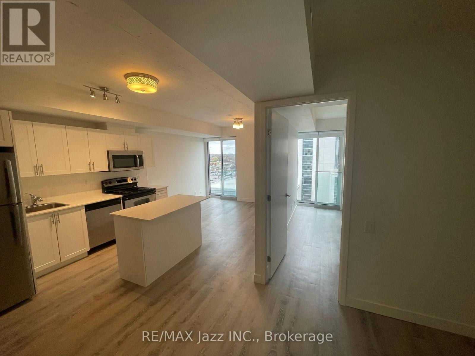 412-100 Bond Street E, Oshawa, ON, L1G 0E6 - 7