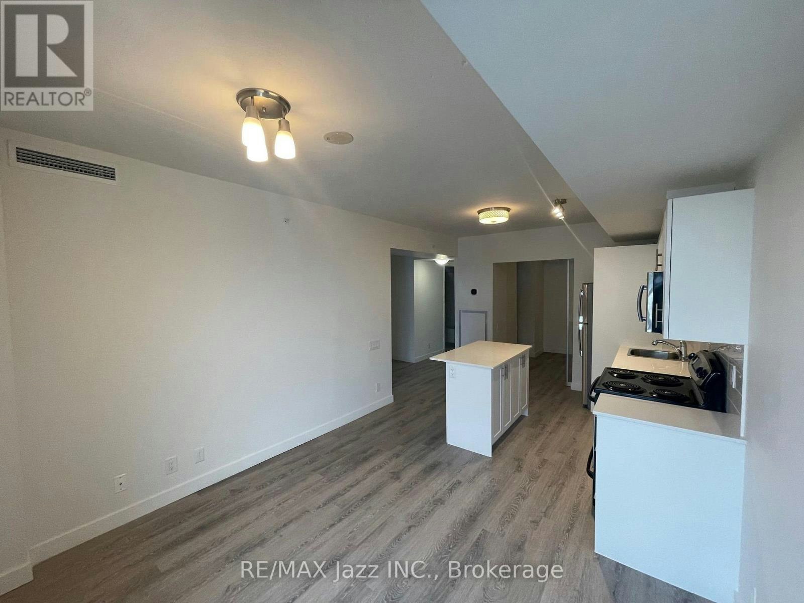 412-100 Bond Street E, Oshawa, ON, L1G 0E6 - 15