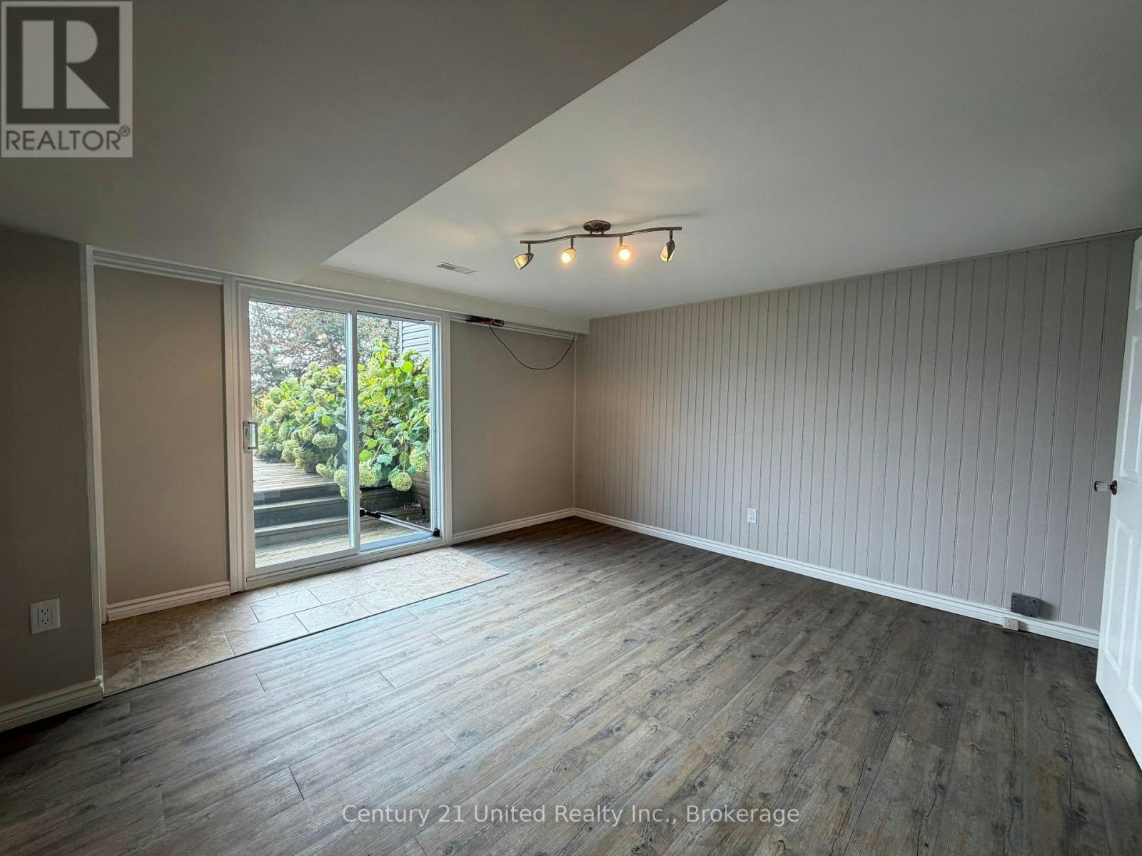 LOWER-831 Chemongview Drive, Smith-Ennismore-Lakefield, ON, K0L 1T0 - 17