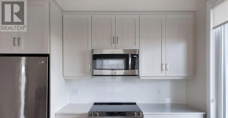 104-150 Boundstone Way, Ottawa, ON, K2T 0M7 - 2
