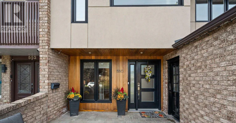 550 Foxview Place, Ottawa, ON, K1K 4C4 - 2
