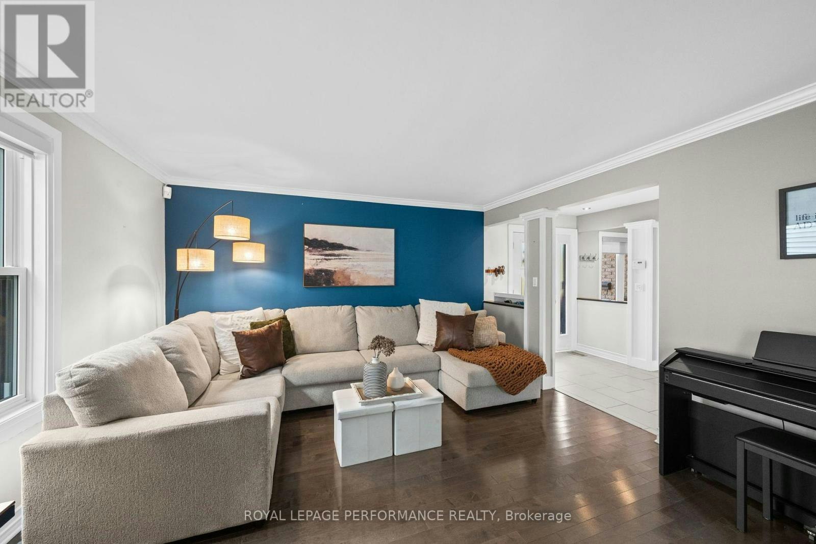 550 Foxview Place, Ottawa, ON, K1K 4C4 - 7