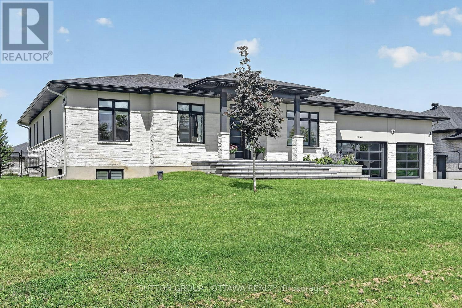 7095 Still Meadow Way, Ottawa, ON, K4P 0G1