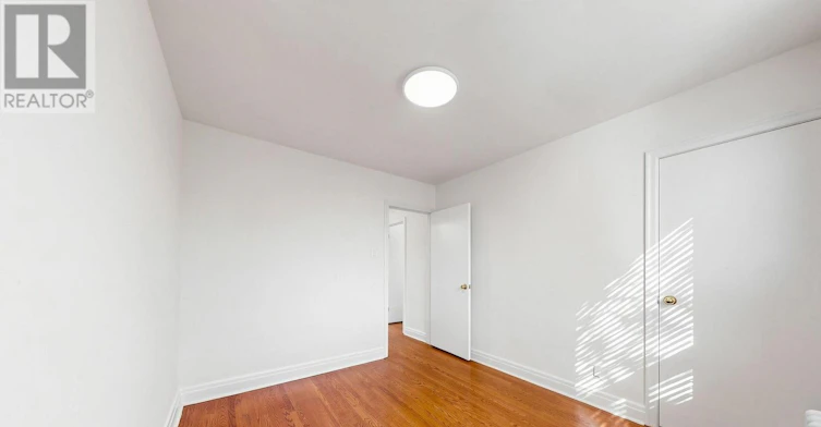 2-461 Eglinton Avenue E, Toronto, ON, M4P 1M8 - 24