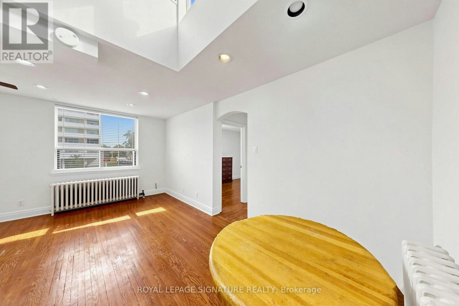 2-461 Eglinton Avenue E, Toronto, ON, M4P 1M8 - 16