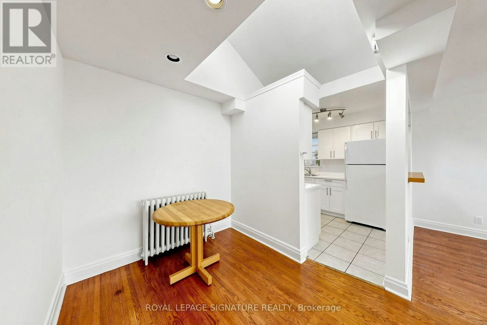 2-461 Eglinton Avenue E, Toronto, ON, M4P 1M8 - 15