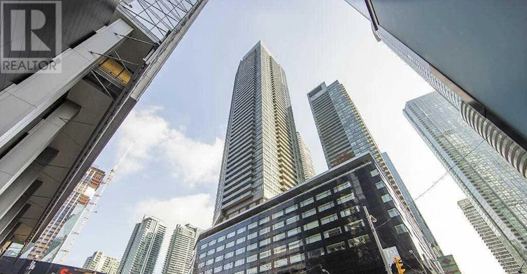 1402-65 Bremner Boulevard, Toronto, ON, M5J 0A7
