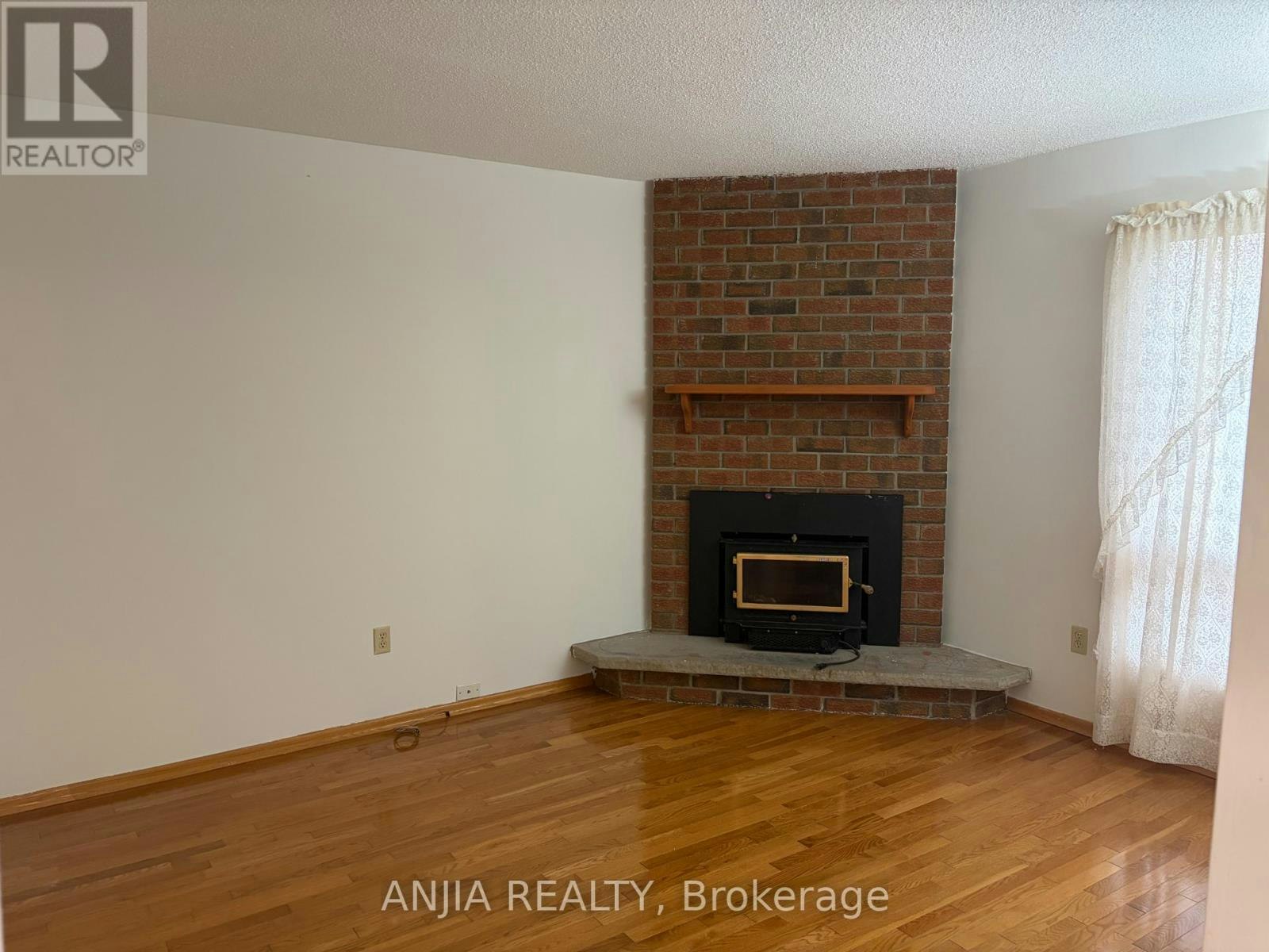 21 Tangmere Crescent, Markham, ON, L3R 6Z1 - 6