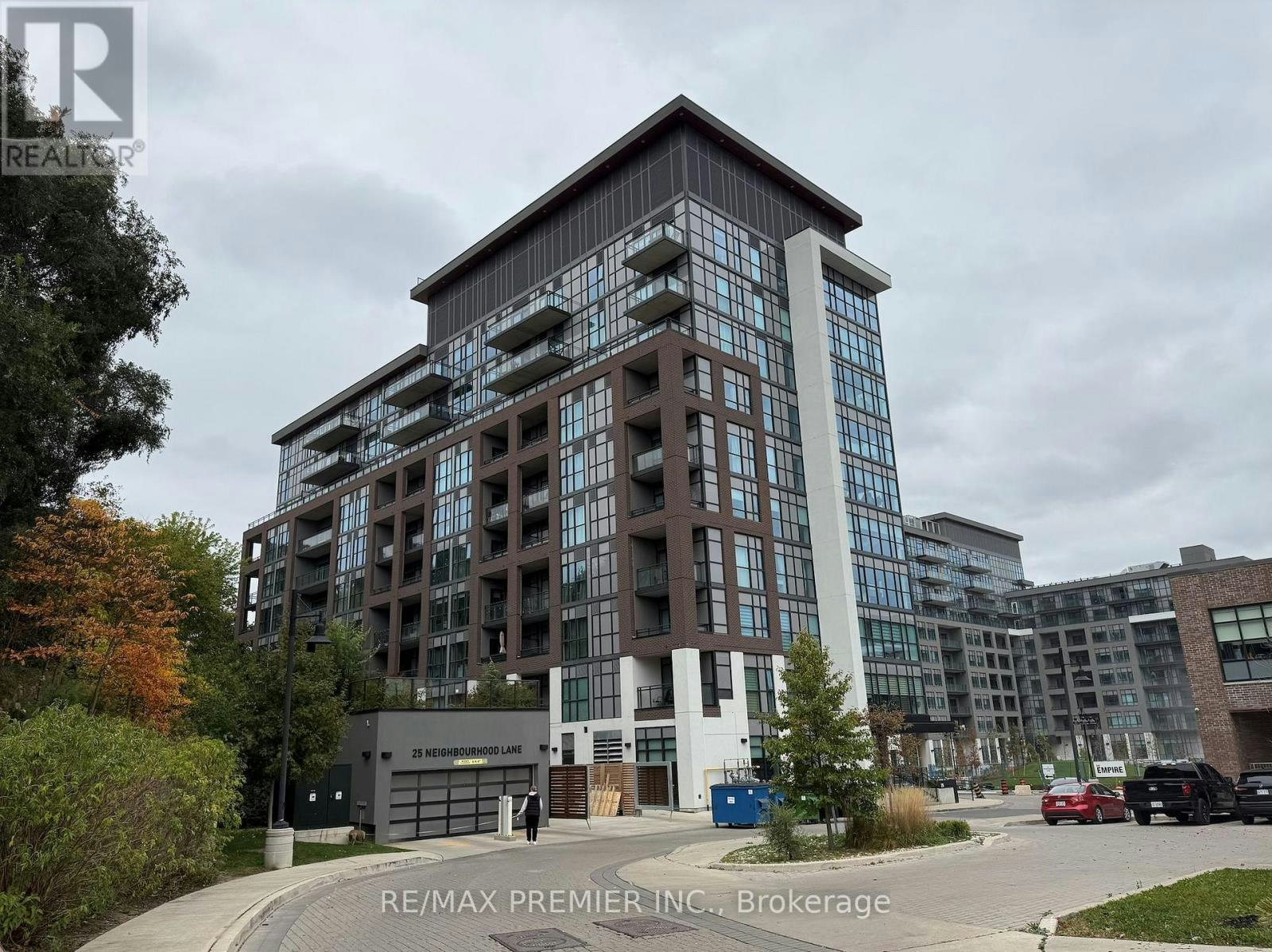 302-25 Neighbourhood Lane, Toronto, ON, M8Y 0C4