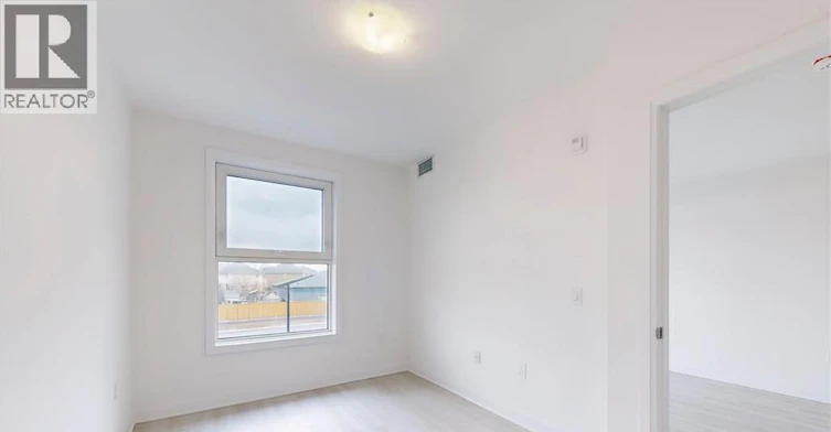 220-1936 Rymal Road, Hamilton, ON, L0R 1P0 - 5