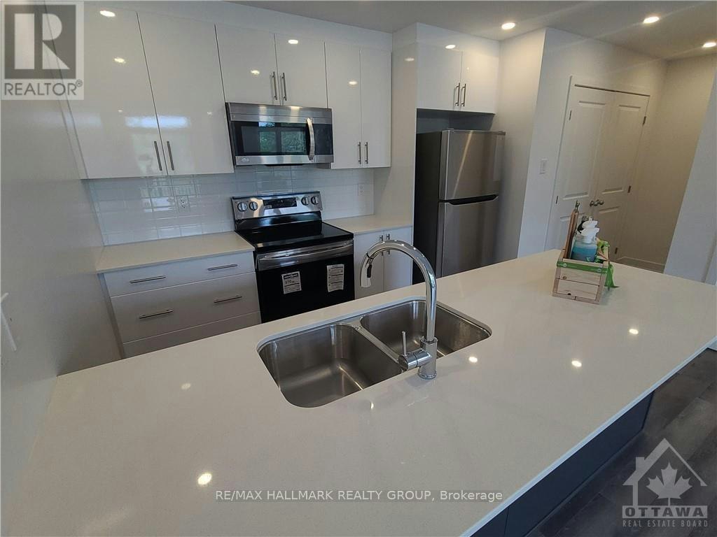 C-390 Rolling Meadows Crescent, Ottawa, ON, K1W 0A7 - 6
