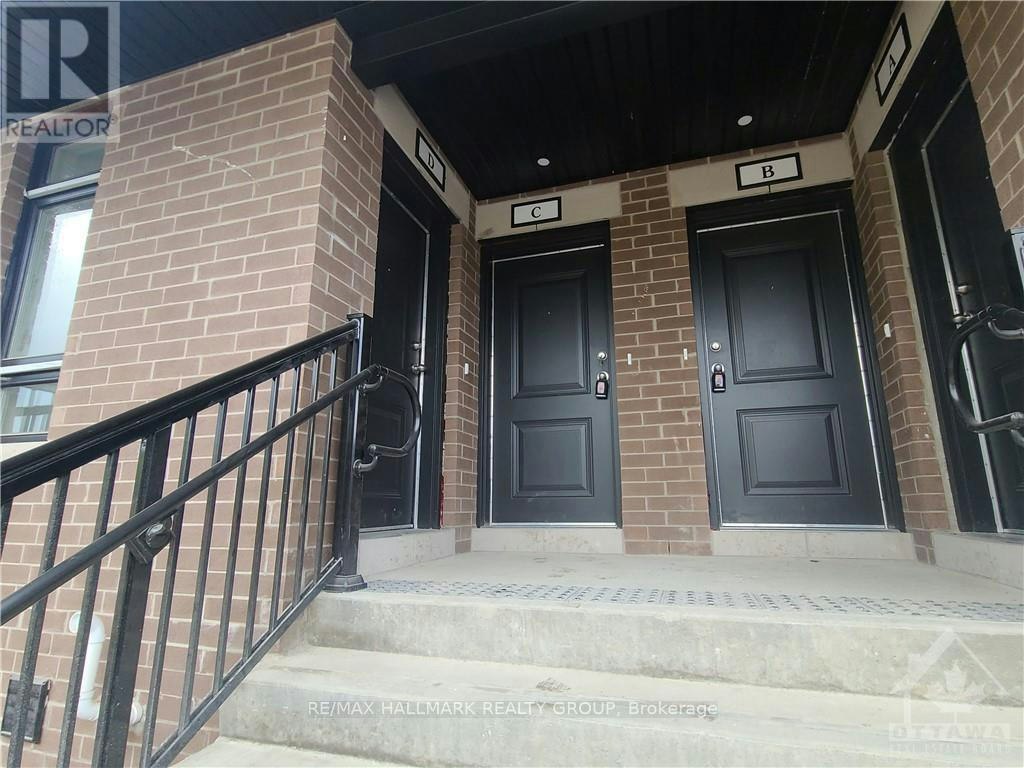 C-390 Rolling Meadows Crescent, Ottawa, ON, K1W 0A7 - 2