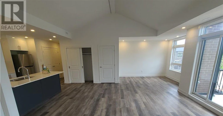 C-390 Rolling Meadows Crescent, Ottawa, ON, K1W 0A7 - 12