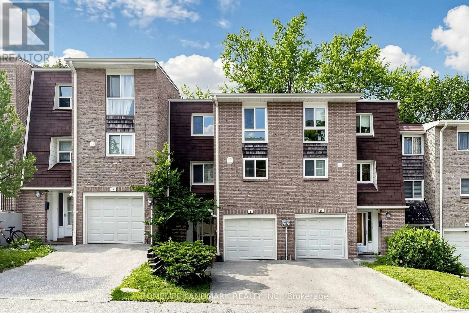 8 Rusty Crest Way, Toronto, ON, M2J 2Y4