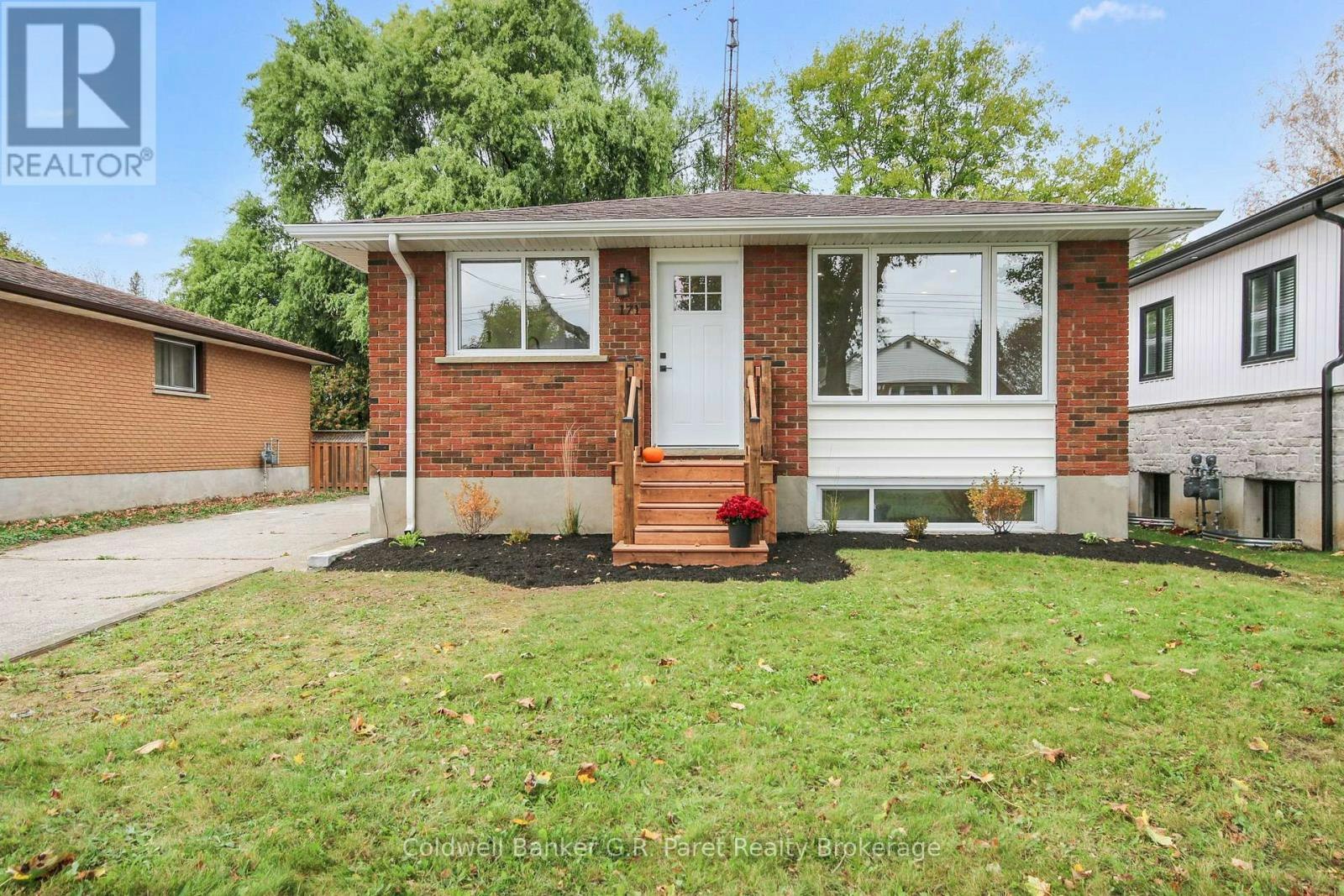 171 Crysler Street, Norfolk County, ON, N4B 1H9