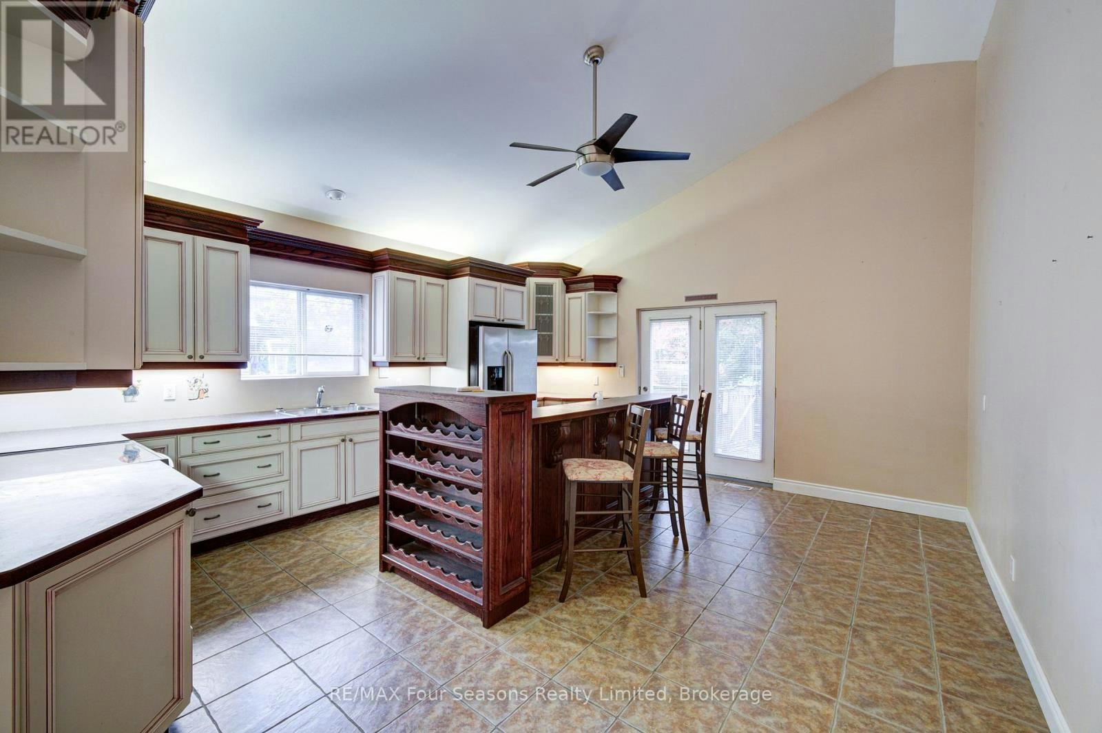 205 Bryan Drive, Collingwood, ON, L9Y 5J3 - 14