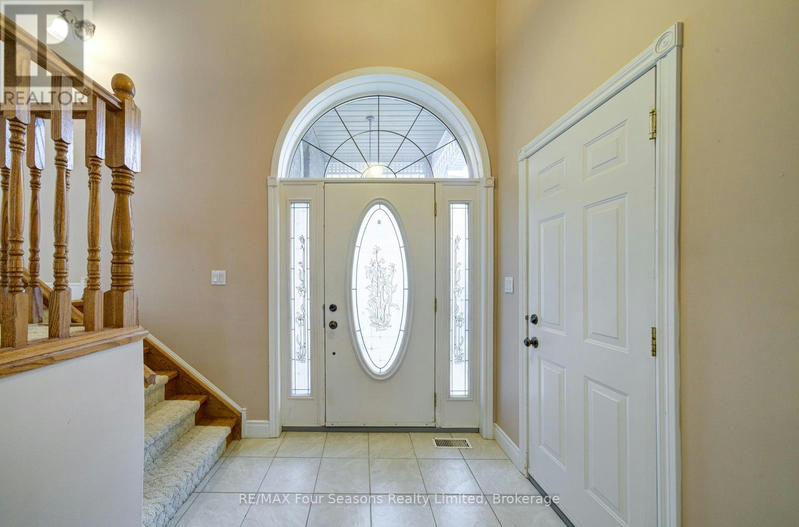 205 Bryan Drive, Collingwood, ON, L9Y 5J3 - 4