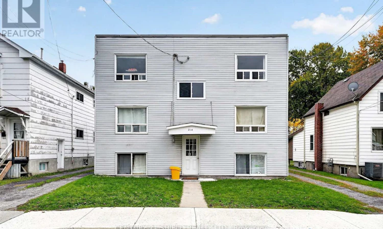 214 Eighth Street W