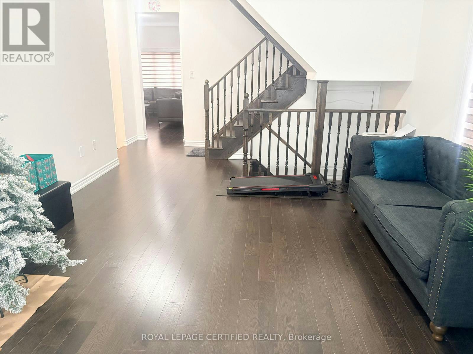 UPPER-50 Dolobram Trail, Brampton, ON, L7A 4Y3 - 2