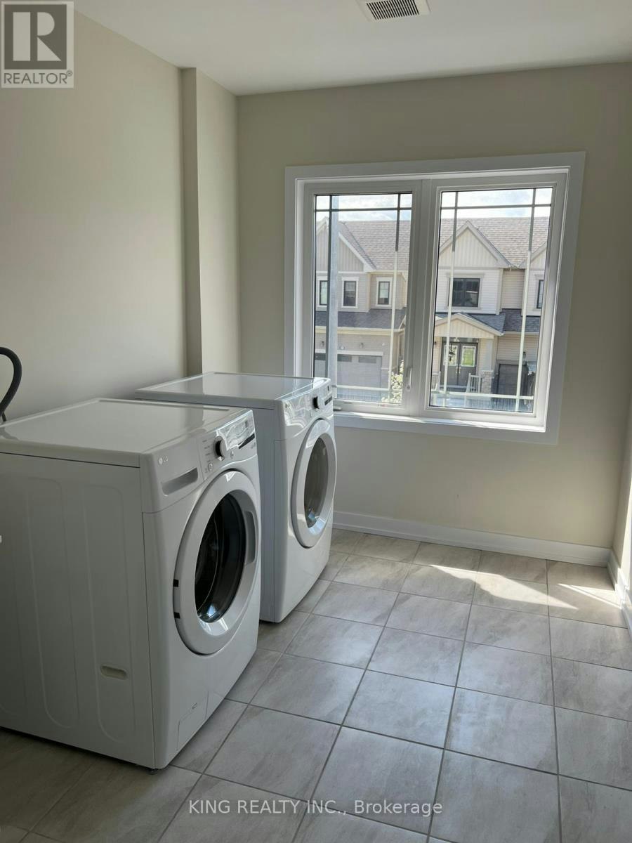 82 Sunflower Crescent, Thorold, ON, L0S 1K0 - 28