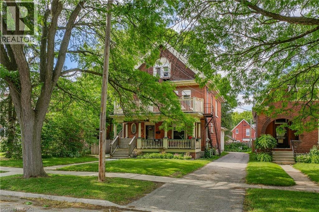126 Chatham Street, Brantford, ON, N3S 4G4
