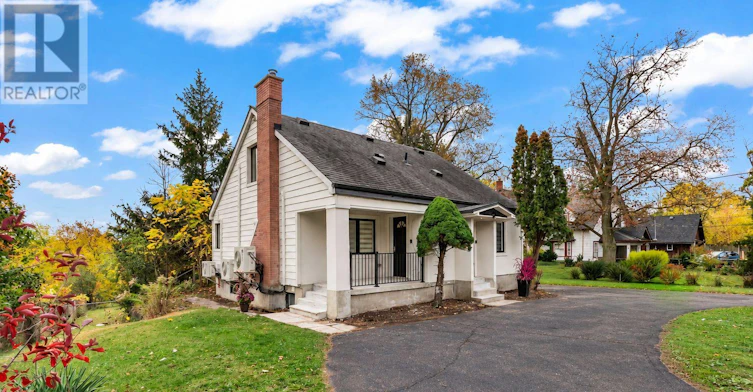 A-513 Parkhill Road W, Peterborough, ON, K9H 3J4