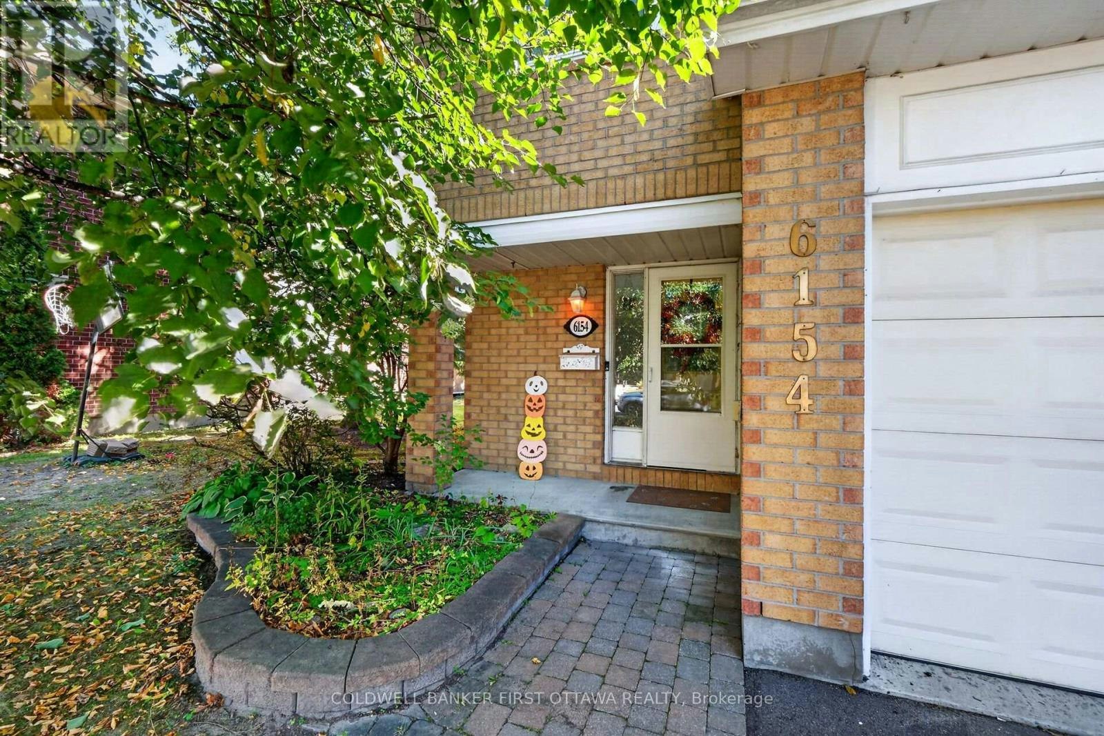 17-6154 Oak Meadows Drive, Ottawa, ON, K1C 7G7 - 2