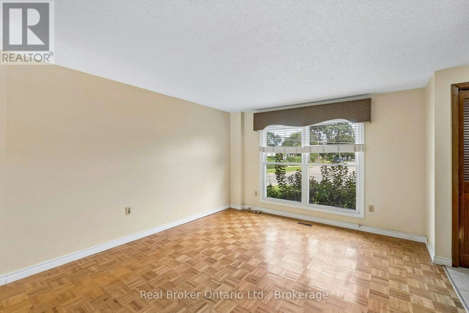 1/2-310 Linwell Road, St. Catharines, ON, L2N 1T3 - 11