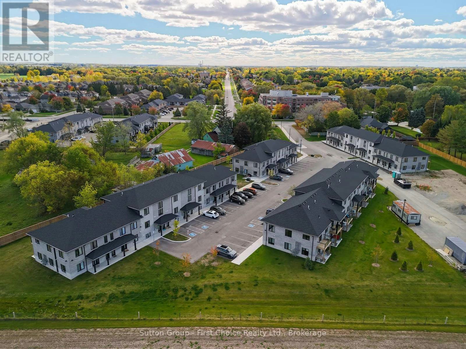 2-3202 Vivian Line, Stratford, ON, N5A 0K6