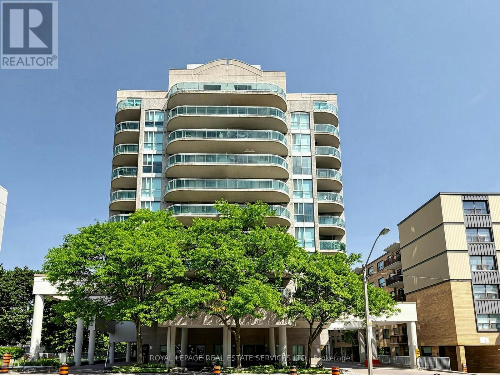 203-398 Eglinton Avenue, Toronto, ON, M4P 3H8