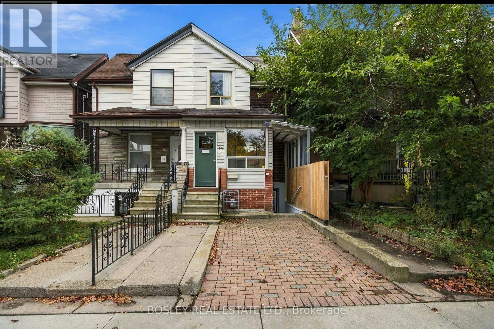 15 Lumbervale Avenue, Toronto, ON, M6H 1C7