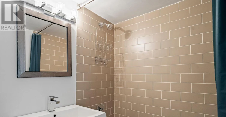 1222-21 Pirandello Street, Toronto, ON, M6K 3P4 - 9