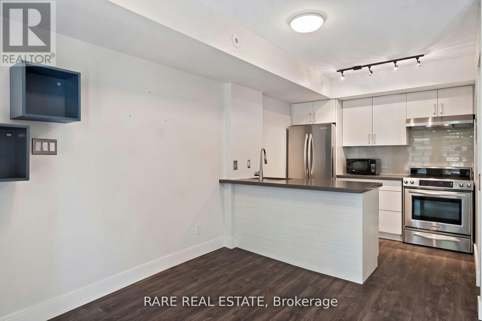 1222-21 Pirandello Street, Toronto, ON, M6K 3P4 - 27
