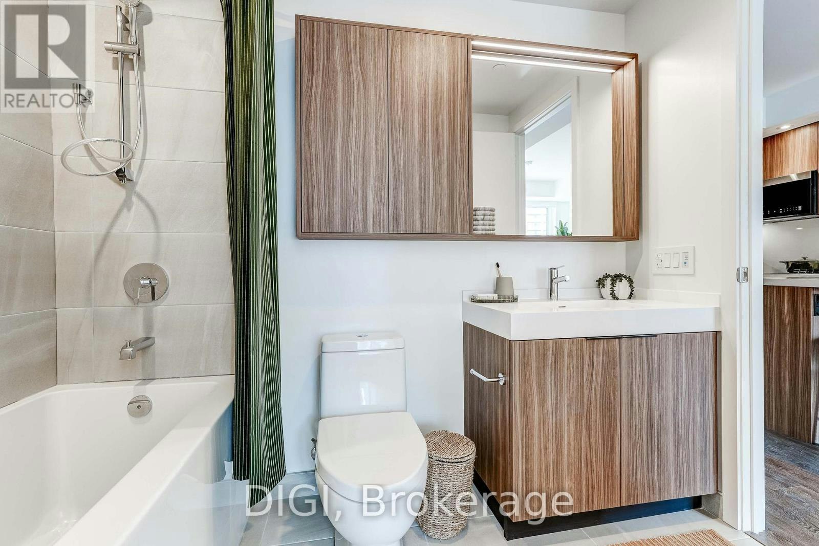 Q702-120 Ontario Street, Toronto, ON, M5A 1C4 - 16