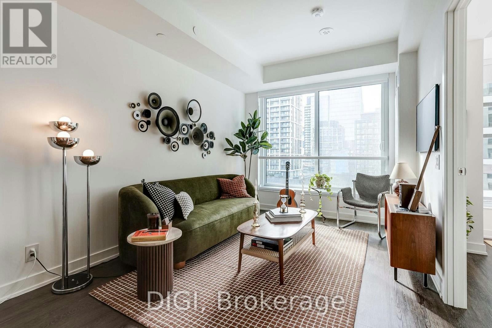 Q702-120 Ontario Street, Toronto, ON, M5A 1C4 - 9